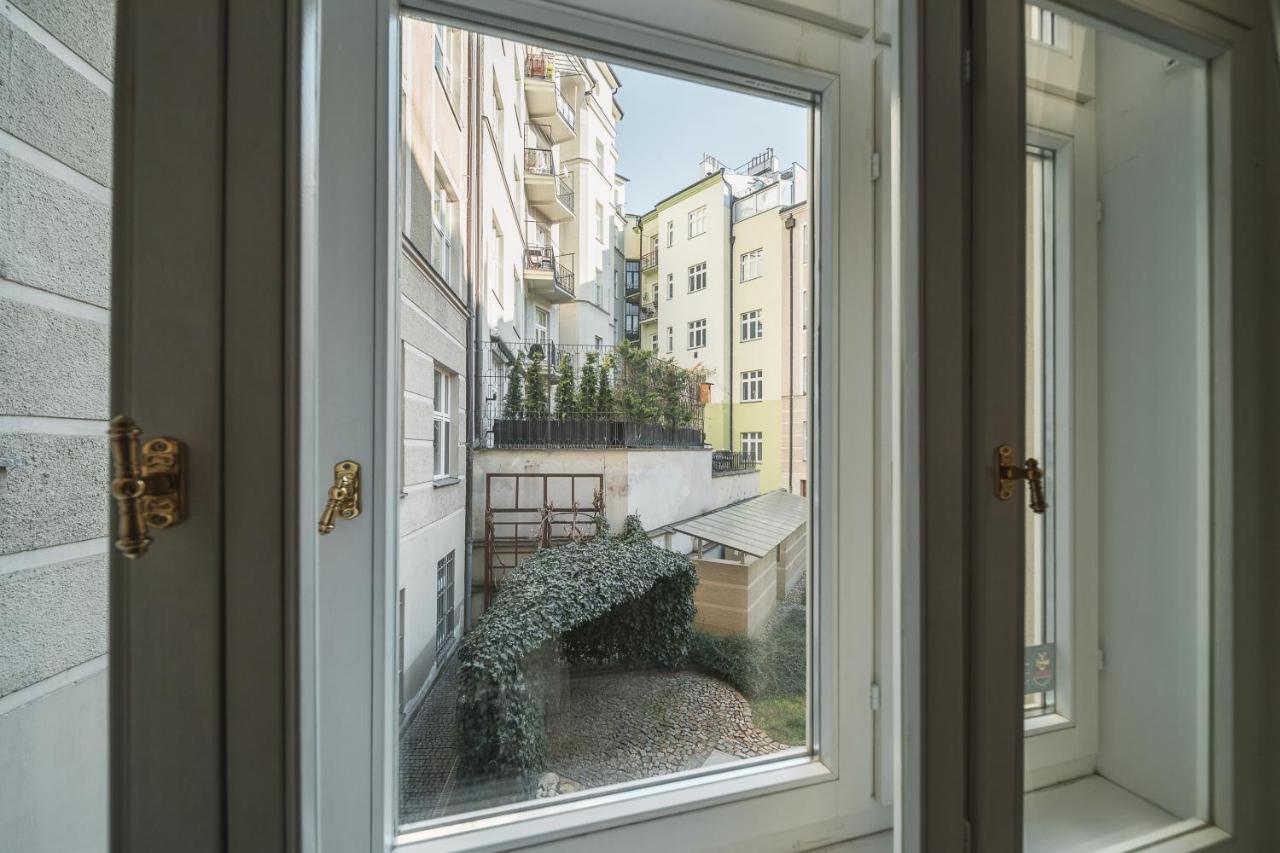 Daire Josefov Riverside Prag